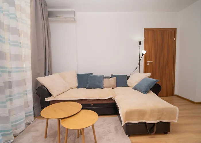 Lägenhet Spacious 2bd - Walk To Center And Free Parking By Flat Mаnager