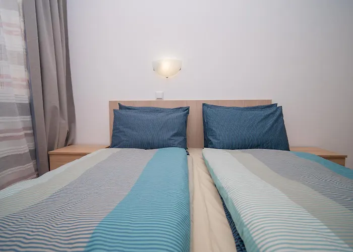 Lägenhet Spacious 2bd - Walk To Center And Free Parking By Flat Mаnager Burgas