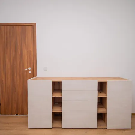 Appartamento Spacious 2bd - Walk To Center And Free Parking By Flat Mаnager Burgas